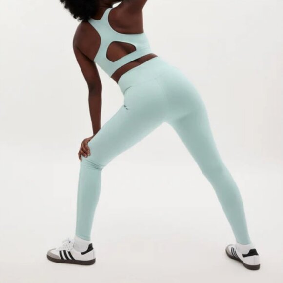 Girlfriend‎ Collective High Waisted Compressive Mint Blue Glass Leggings Large - Picture 1 of 14